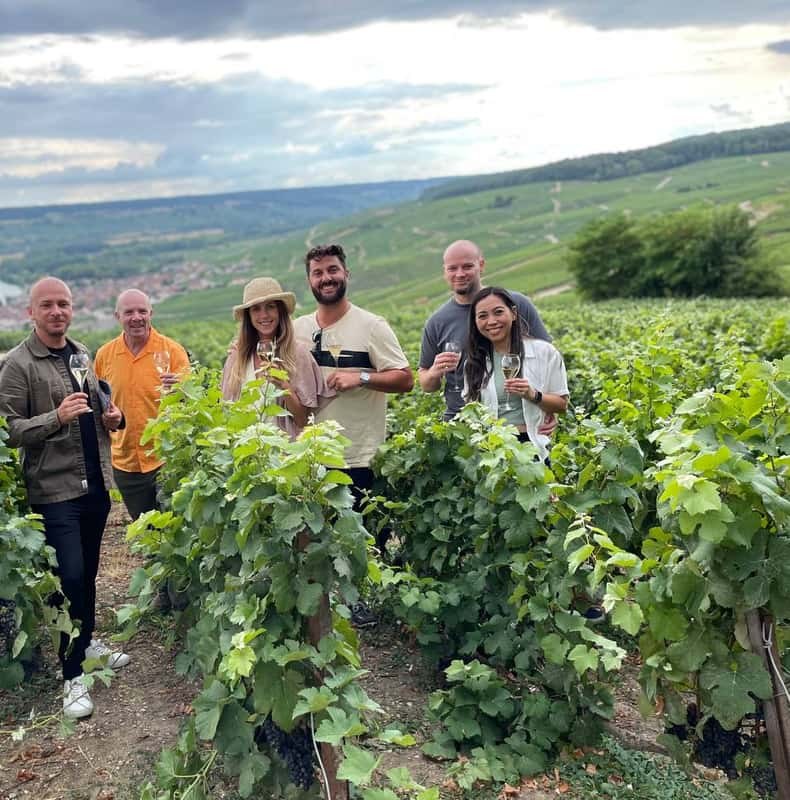 Small-Group Champagne Lunch & Tasting from Paris with Pickup